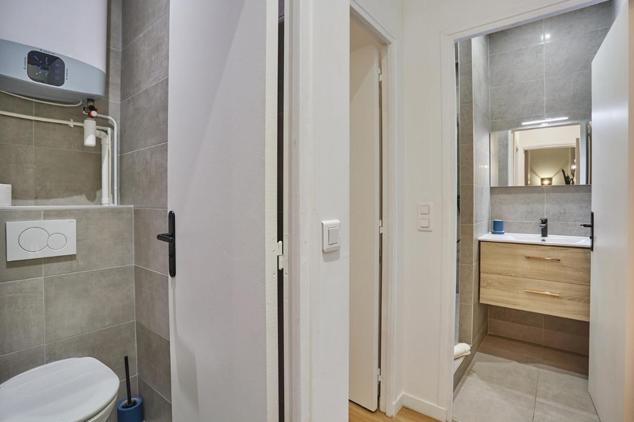 Apartment Center Of Paris By Studio Prestige Exteriör bild