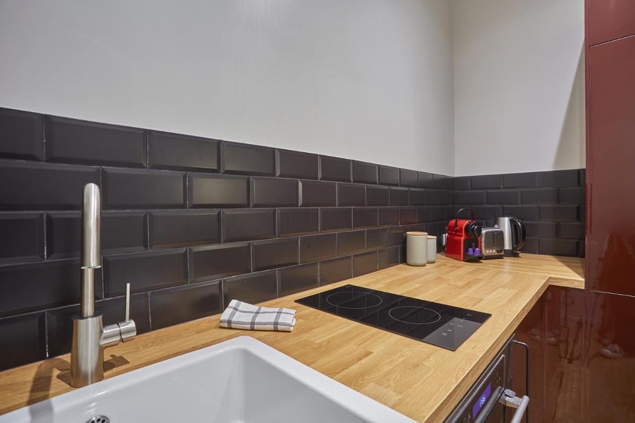 Apartment Center Of Paris By Studio Prestige Exteriör bild