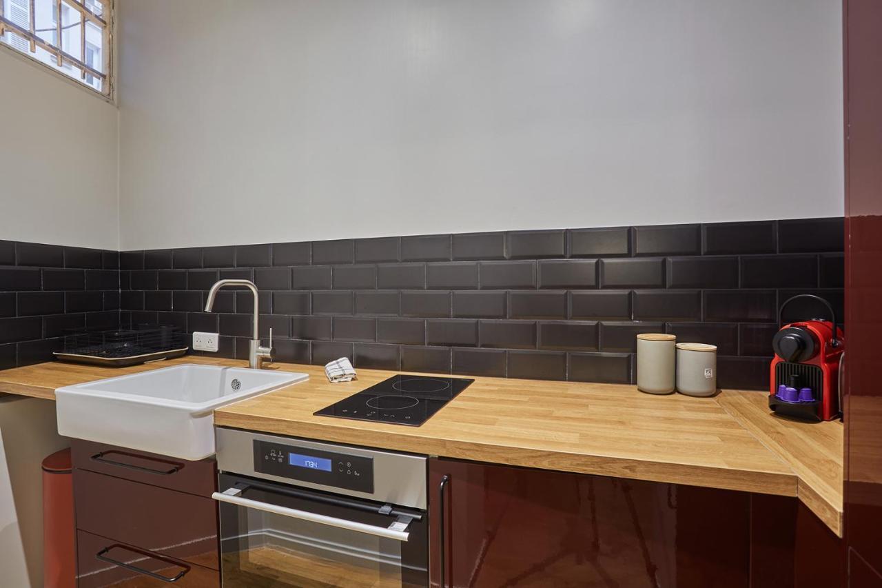 Apartment Center Of Paris By Studio Prestige Exteriör bild